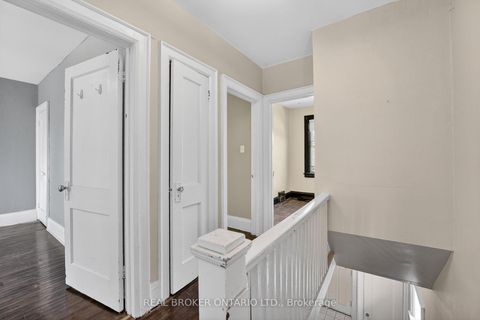 Photo 19 at 271 Manor Road E, Mount Pleasant East, Toronto