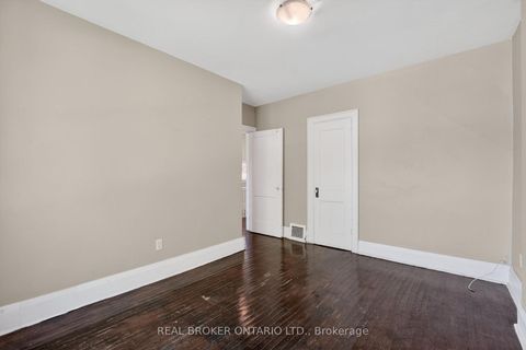 Photo 29 at 271 Manor Road E, Mount Pleasant East, Toronto