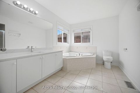 Photo 12 at 3 Imperial Crown Lane, Shore, Barrie