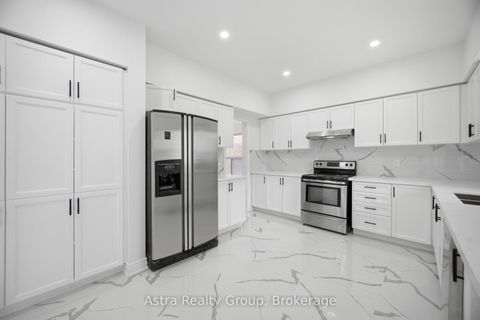 Photo 22 at 3 Imperial Crown Lane, Shore, Barrie