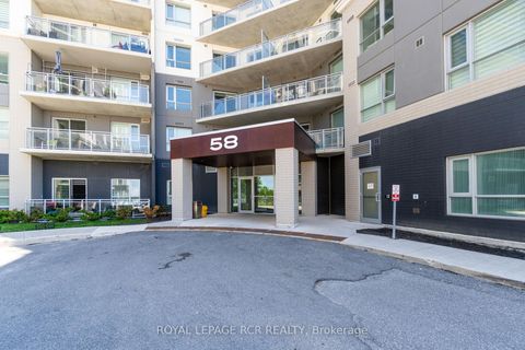 Photo 1 at 808 - 58 Lakeside Terrace, Little Lake, Barrie