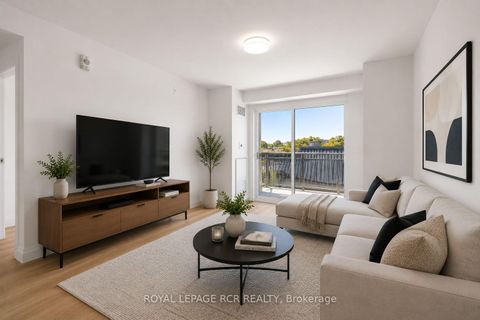 Photo 6 at 808 - 58 Lakeside Terrace, Little Lake, Barrie
