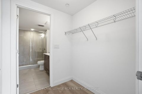 Photo 15 at 808 - 58 Lakeside Terrace, Little Lake, Barrie