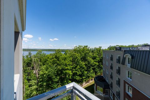 Photo 24 at 808 - 58 Lakeside Terrace, Little Lake, Barrie