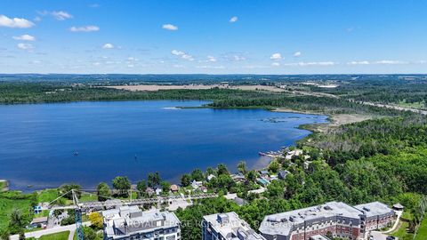 Photo 32 at 808 - 58 Lakeside Terrace, Little Lake, Barrie