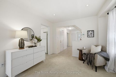 Photo 10 at 39 Rampart Crescent, Williamsburg, Whitby