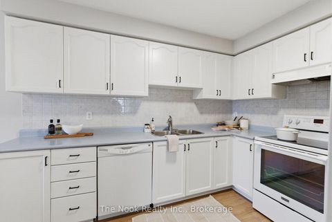 Photo 17 at 1139 Ridgemount Boulevard, Pinecrest, Oshawa
