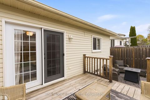 Photo 43 at 1139 Ridgemount Boulevard, Pinecrest, Oshawa