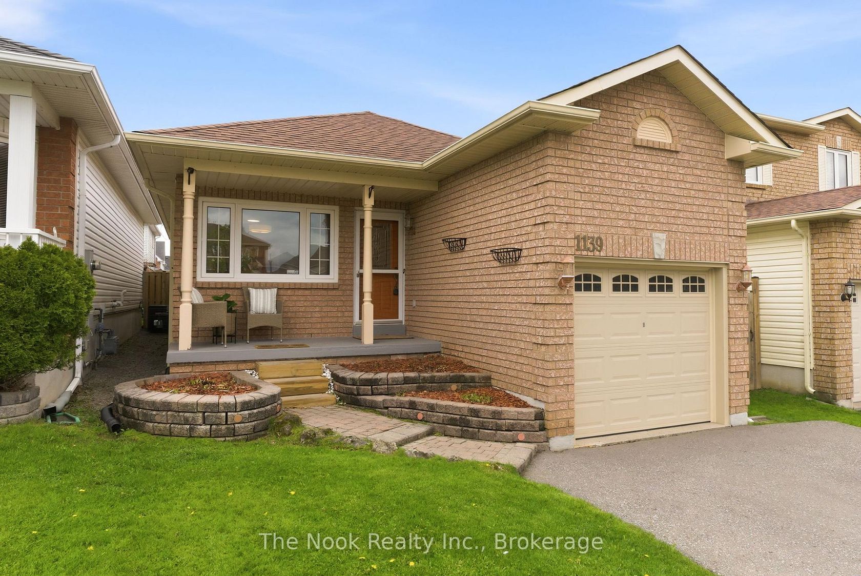 1139 Ridgemount Boulevard, Pinecrest, Oshawa 