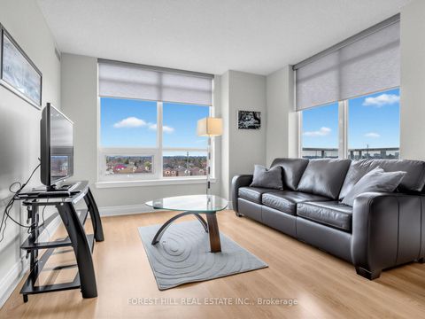Photo 4 at 511 - 7 North Park Road, Beverley Glen, Vaughan