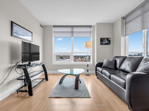 Photo 5 at 511 - 7 North Park Road, Beverley Glen, Vaughan