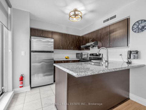 Photo 11 at 511 - 7 North Park Road, Beverley Glen, Vaughan