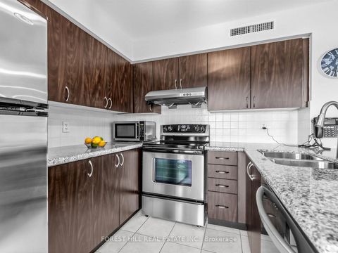 Photo 13 at 511 - 7 North Park Road, Beverley Glen, Vaughan