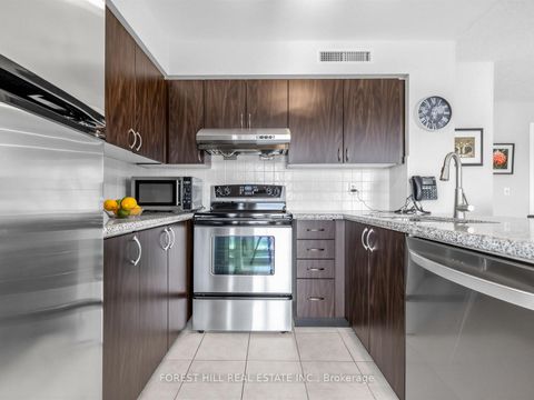 Photo 14 at 511 - 7 North Park Road, Beverley Glen, Vaughan