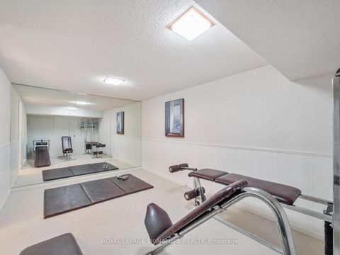 Photo 37 at 4 Gablehurst Crescent, Sullivan, Toronto