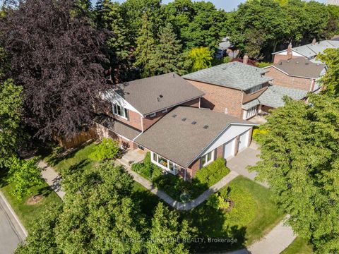 Photo 45 at 4 Gablehurst Crescent, Sullivan, Toronto