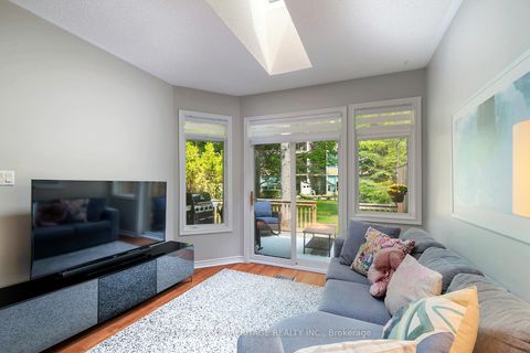 Photo 7 at 12 Sandpiper Key Way, Greensborough, Markham