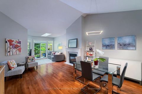 Photo 14 at 12 Sandpiper Key Way, Greensborough, Markham