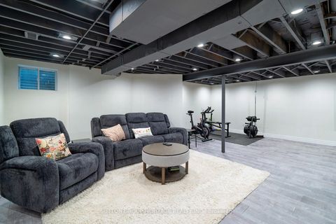 Photo 26 at 12 Sandpiper Key Way, Greensborough, Markham