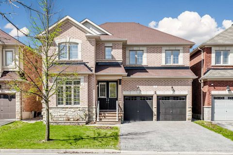 Photo 0 at 4 Merton Street, Oak Ridges, Richmond Hill
