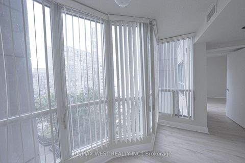 Photo 20 at 608 - 1470 Midland Avenue, Dorset Park, Toronto