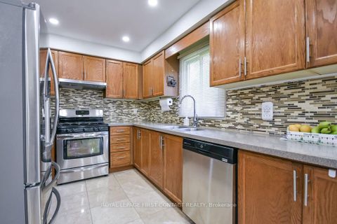 Photo 7 at 51 Cartwright Drive, Cundles East, Barrie