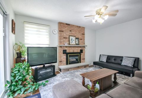 Photo 8 at 51 Cartwright Drive, Cundles East, Barrie