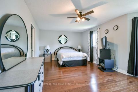Photo 11 at 51 Cartwright Drive, Cundles East, Barrie