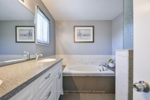 Photo 15 at 51 Cartwright Drive, Cundles East, Barrie