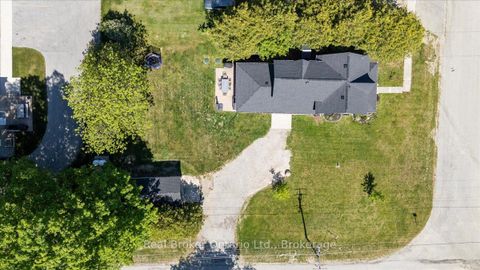 Photo 2 at 732 Arthur Street, West Grey
