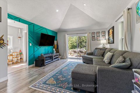 Photo 6 at 732 Arthur Street, West Grey
