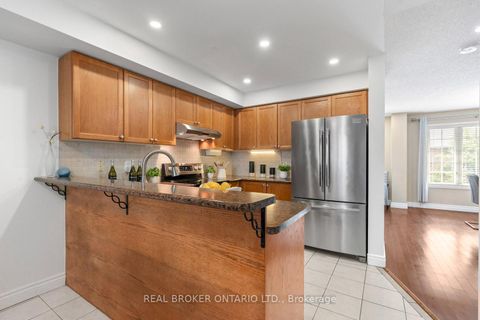Photo 10 at 7 - 25 West Deane Park Drive, West Deane, Toronto