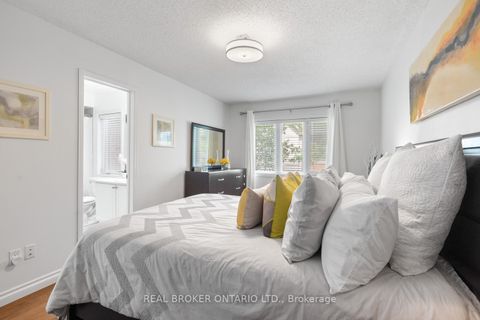 Photo 18 at 7 - 25 West Deane Park Drive, West Deane, Toronto