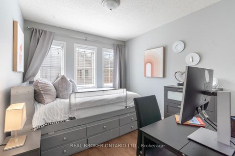 Photo 20 at 7 - 25 West Deane Park Drive, West Deane, Toronto
