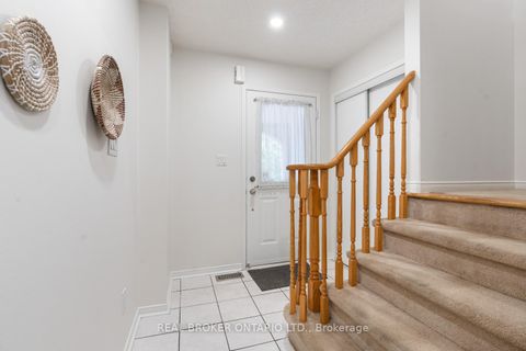Photo 28 at 7 - 25 West Deane Park Drive, West Deane, Toronto