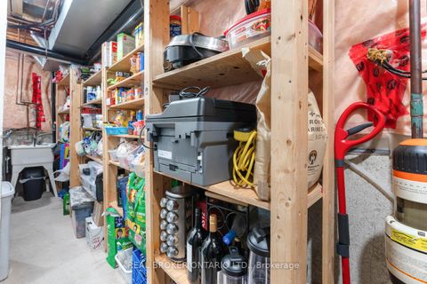 Photo 31 at 7 - 25 West Deane Park Drive, West Deane, Toronto