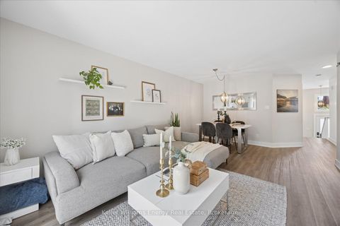 Photo 10 at 6 Herriman Street, Bowmanville, Clarington