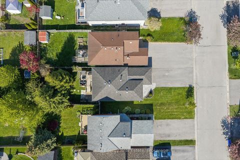 Photo 35 at 6 Herriman Street, Bowmanville, Clarington