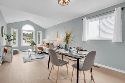Photo 3 at 121 Huronia Road, Painswick North, Barrie