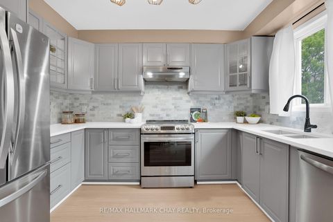 Photo 11 at 121 Huronia Road, Painswick North, Barrie