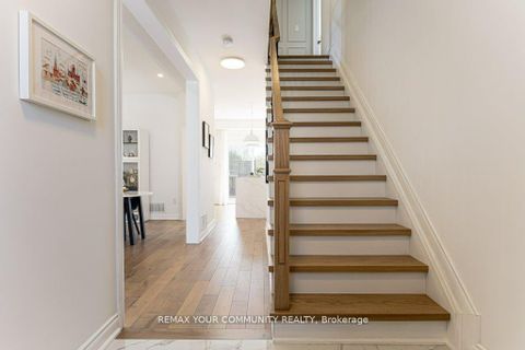 Photo 14 at 35 Laurelbank Crescent, Keswick North, Georgina