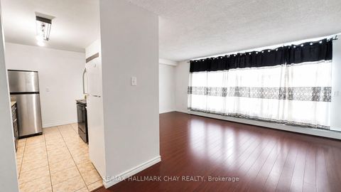 Photo 11 at 905 - 2645 Kipling Avenue, Jamestown, Toronto