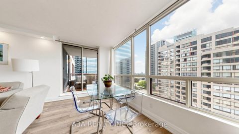Photo 13 at 905 - 5765 Yonge Street, Newtonbrook East, Toronto