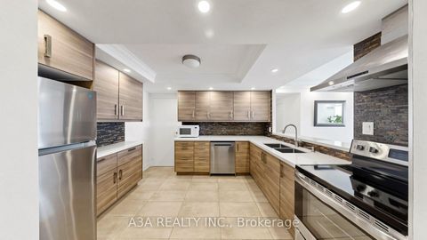 Photo 17 at 905 - 5765 Yonge Street, Newtonbrook East, Toronto