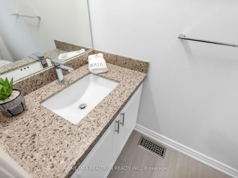 Photo 11 at 180 Observatory Lane, Observatory, Richmond Hill
