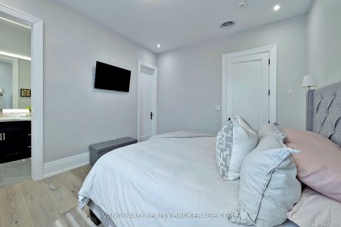 Photo 37 at 7 Houston Road, West Woodbridge, Vaughan