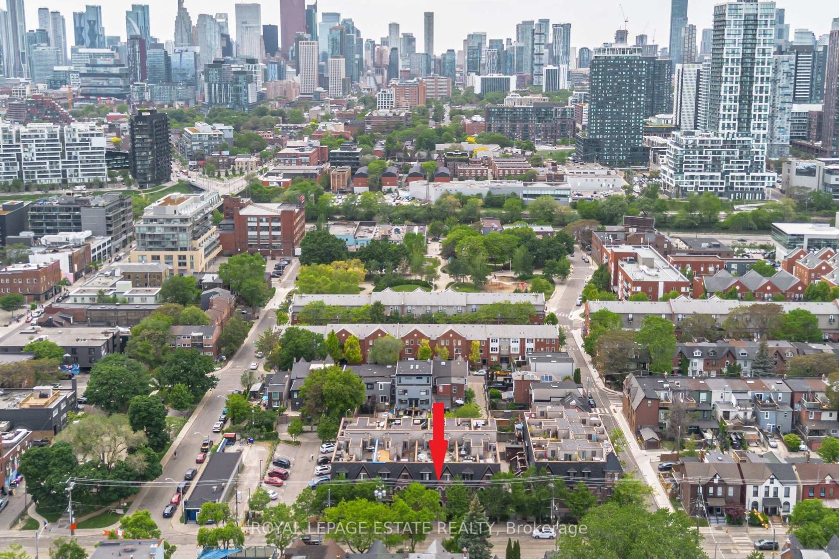 32 - 140 Broadview Avenue, South Riverdale, Toronto photo number 2