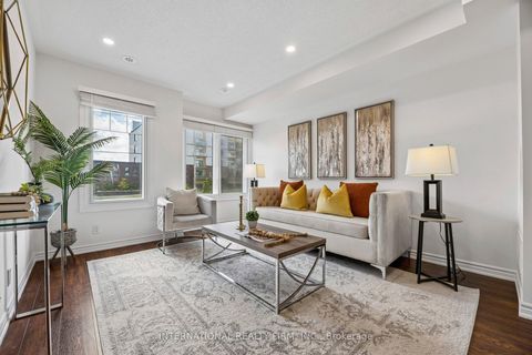 Photo 4 at 125 - 2500 Hill Rise Court, Windfields, Oshawa