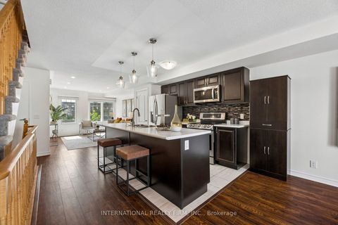 Photo 10 at 125 - 2500 Hill Rise Court, Windfields, Oshawa