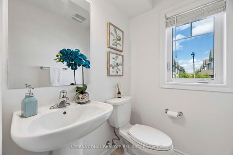 Photo 14 at 125 - 2500 Hill Rise Court, Windfields, Oshawa
